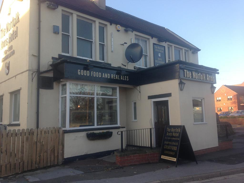 Готель The Norfolk Arms, Chapeltown Шеффілд Екстер'єр фото
