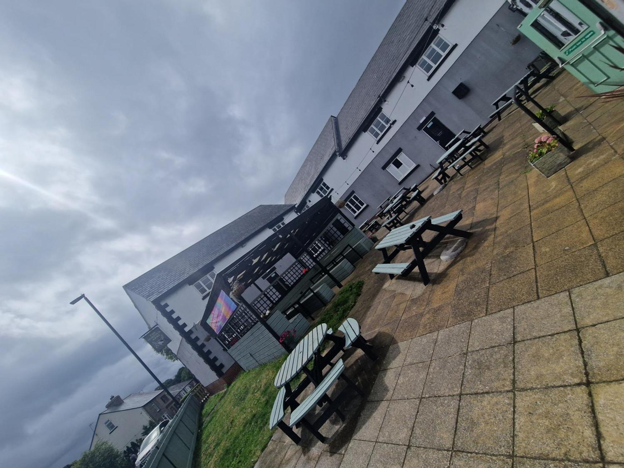 Готель The Norfolk Arms, Chapeltown Шеффілд Екстер'єр фото