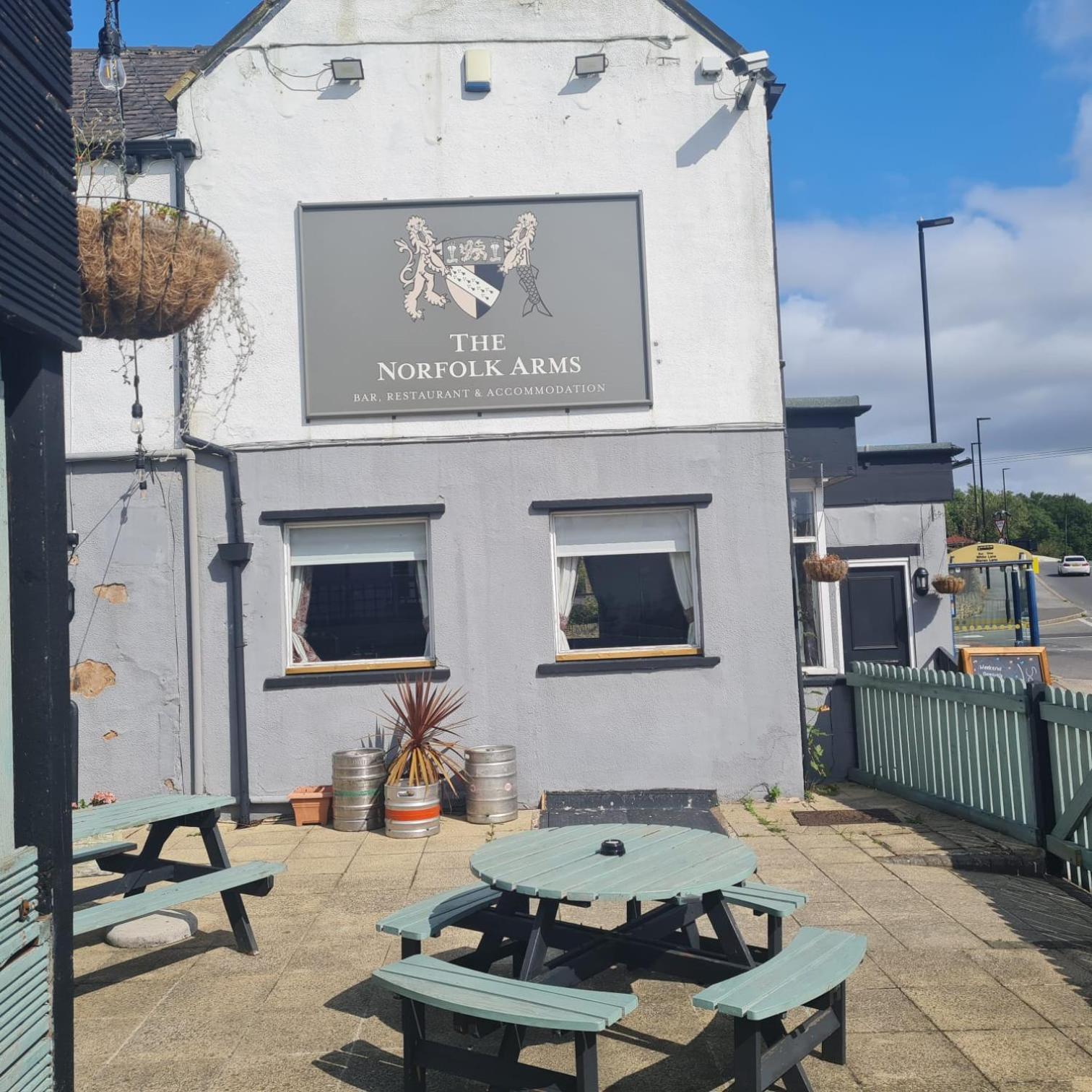 Готель The Norfolk Arms, Chapeltown Шеффілд Екстер'єр фото
