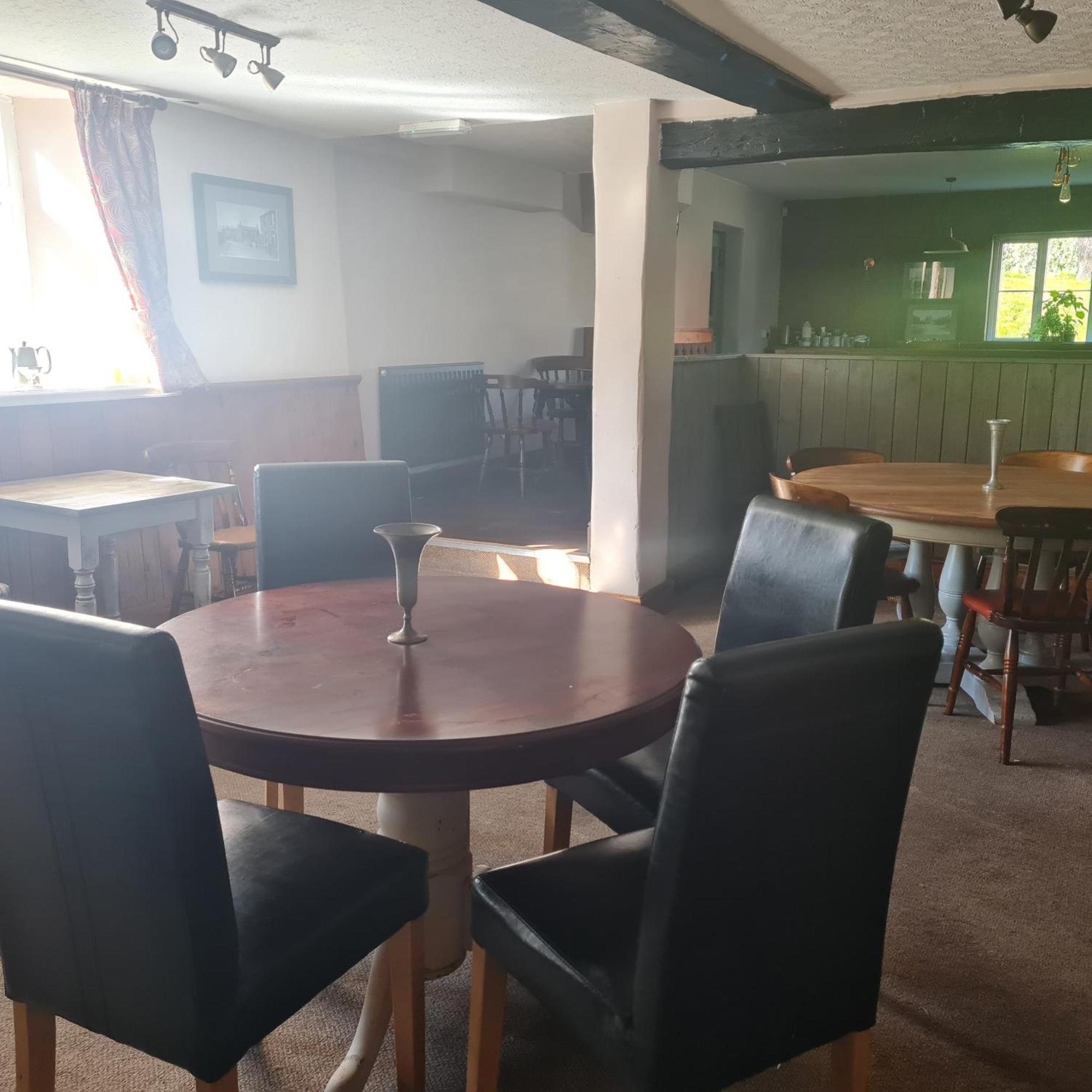 Готель The Norfolk Arms, Chapeltown Шеффілд Екстер'єр фото