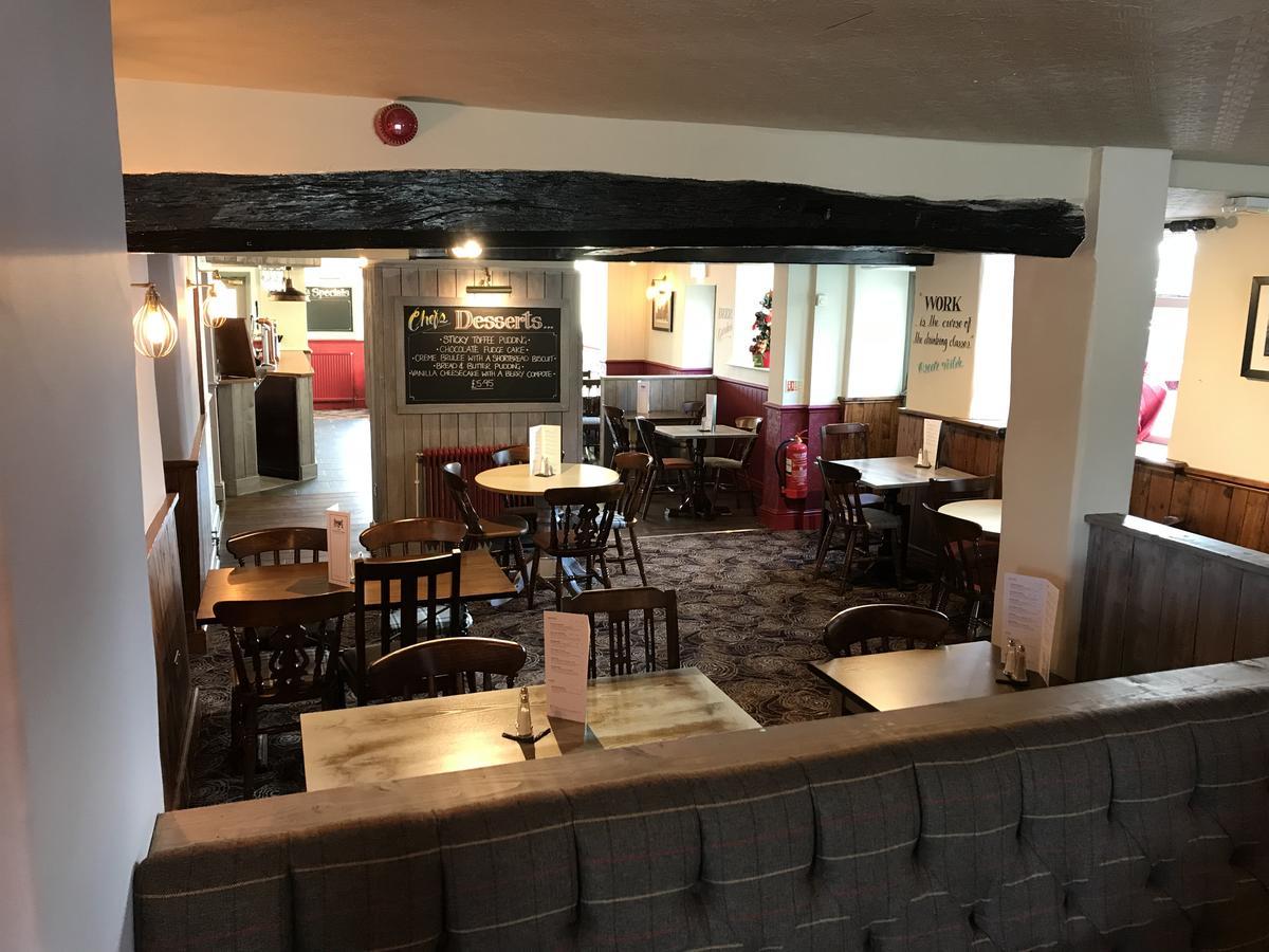 Готель The Norfolk Arms, Chapeltown Шеффілд Екстер'єр фото